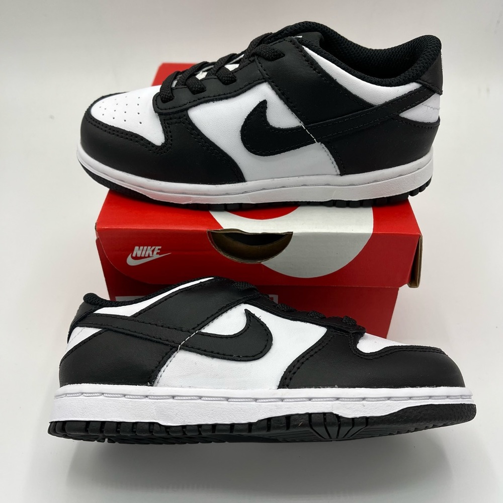 Nike Dunk Low Panda
Size 10c Toddler
Brand New
Black/White
Original Box - Picture 3 of 8
